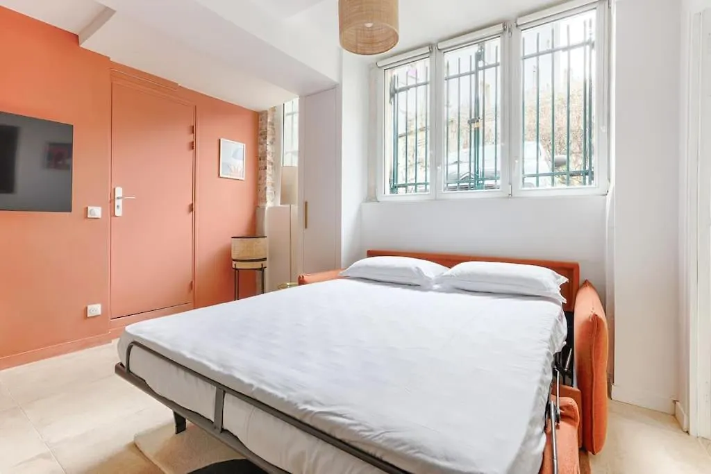 Mykeypers - Chic & Elegant Flat 2br/6p- Republique Apartment